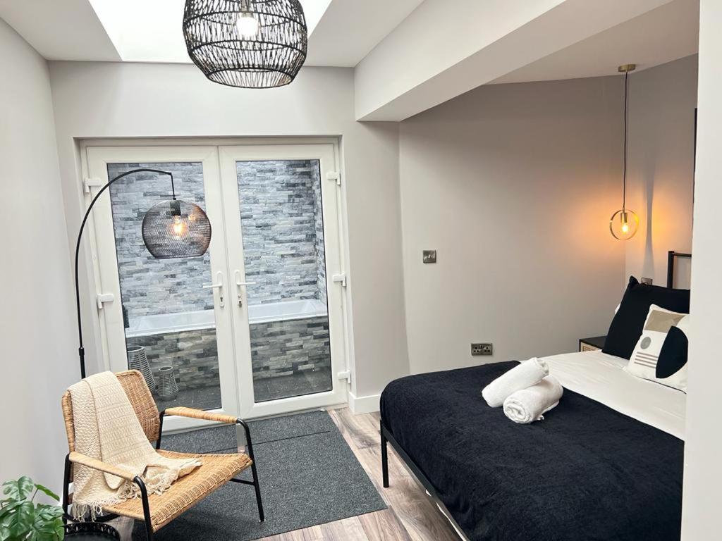 Central Belfast Modern Apartment Great Location Free Parking Exterior foto